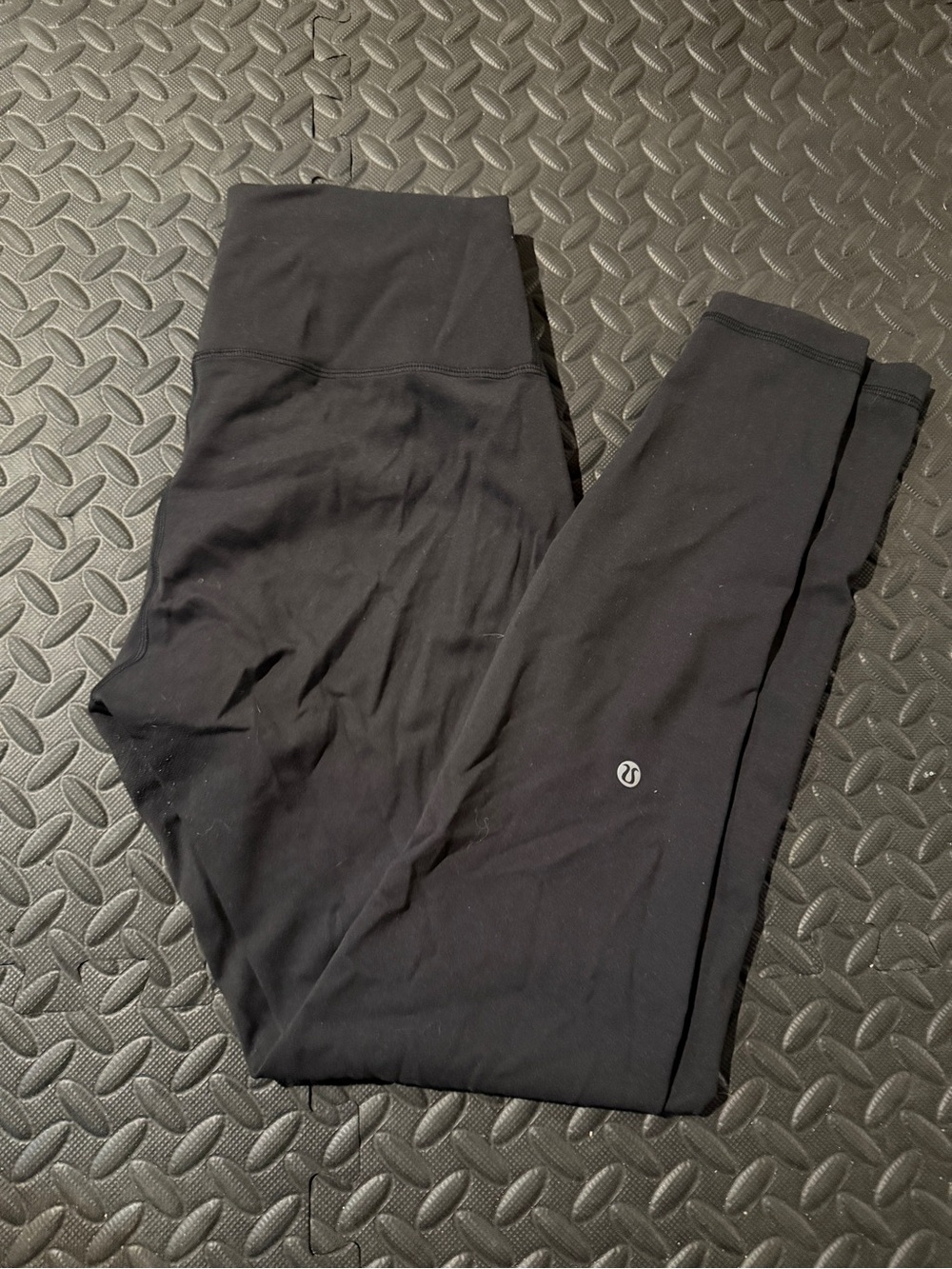 lululemon Wunder Train High-Rise Tight 28"